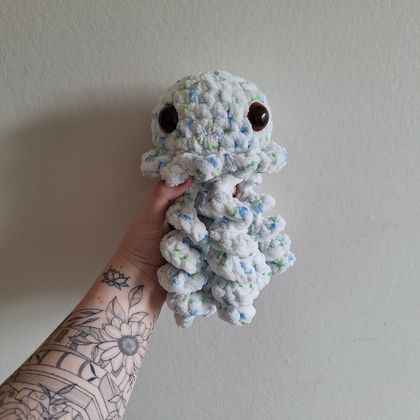 Crochet jellyfish 